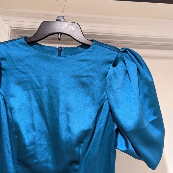 MAC DUGGAL SATIN PUFF SLEEVE FITTED COCKTAIL DRESS in ocean blue size 4 - Picture 7 of 8